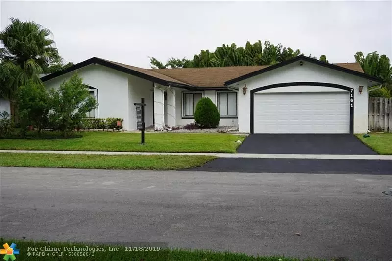 7161 NW 46th Ct, Lauderhill, FL 33319