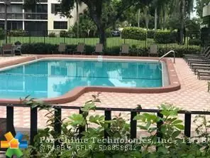 Deerfield Beach, FL 33442,1266 s military trail  #527