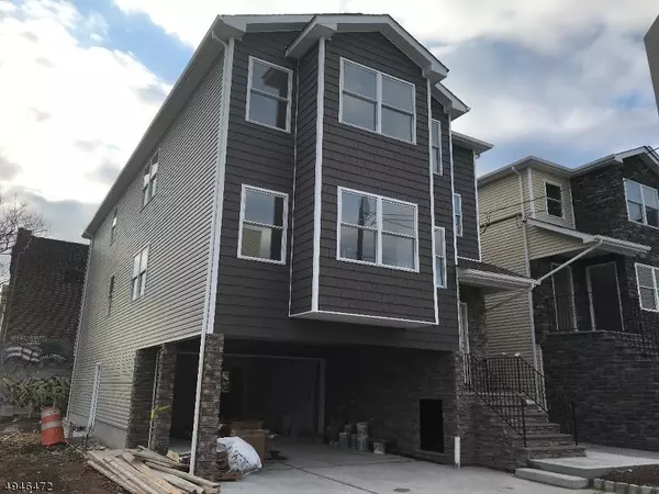 100 FRANKLIN ST, Elizabeth City, NJ 07206