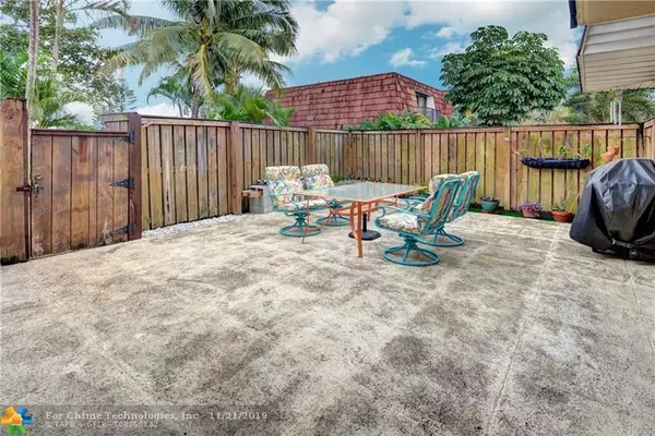 Deerfield Beach, FL 33442,2764 SW 15th St  #2764