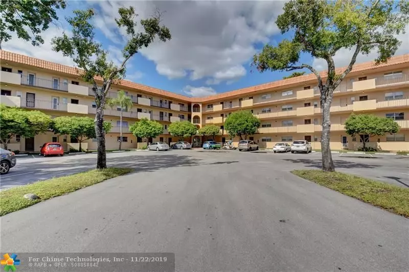 6201 N Falls Circle Drive  #408, Lauderhill, FL 33319