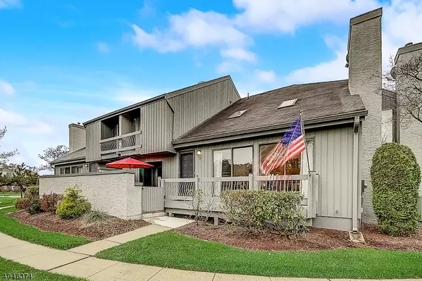 79 LINDA LN #79, Edison Twp., NJ 08820