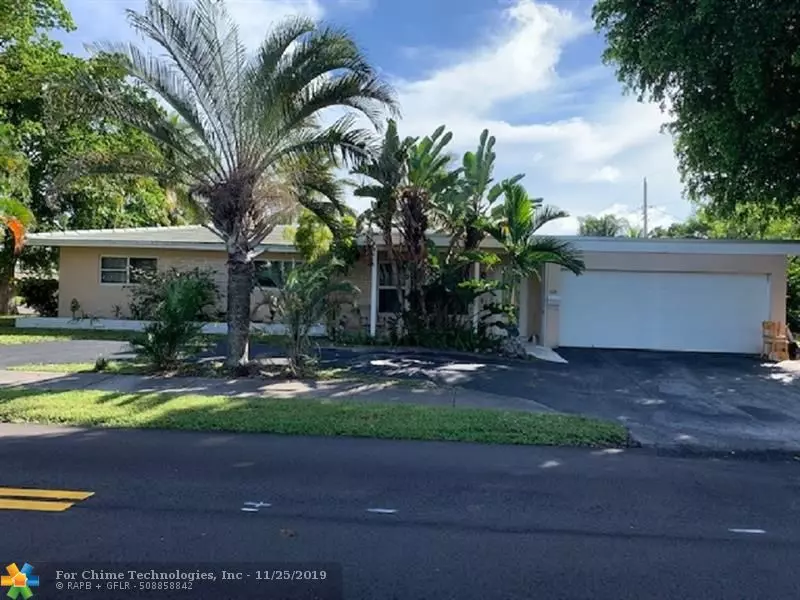 608 SE 4th St, Deerfield Beach, FL 33441