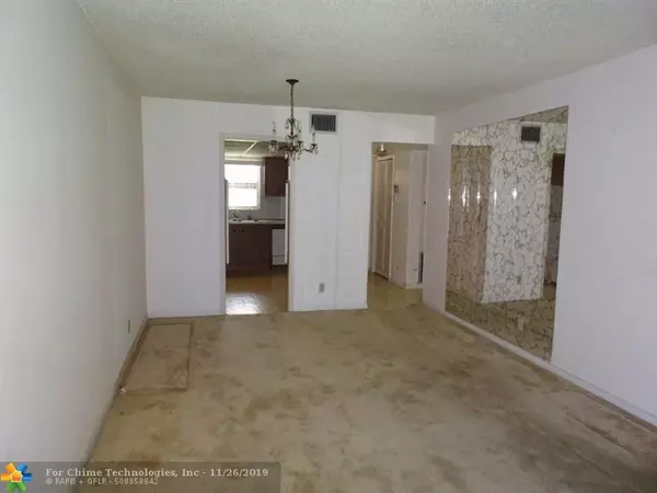 Deerfield Beach, FL 33441,750 SE 6th Ave  #332