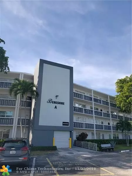 Deerfield Beach, FL 33442,3007 Berkshire A  #3007