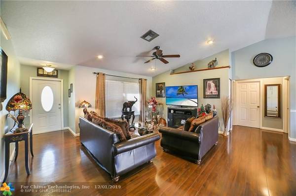 Lake Worth, FL 33467,7625 Woodland Creek Ln