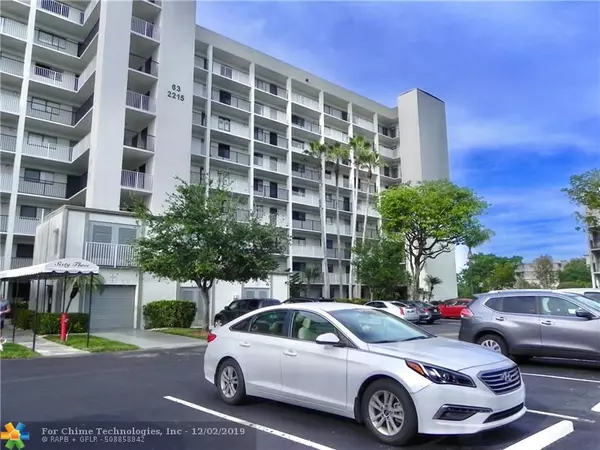 Pompano Beach, FL 33069,2215 Cypress Island Dr  #704