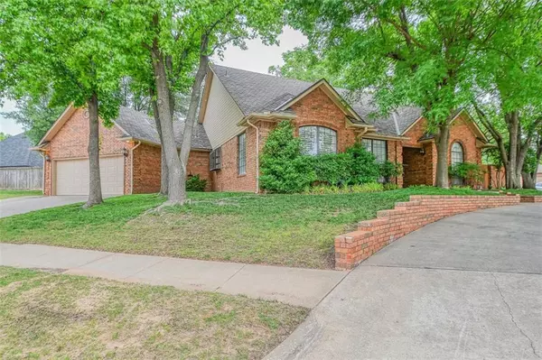 624 Shadow Crest Court, Norman, OK 73072