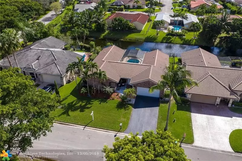 6426 NW 53rd St, Coral Springs, FL 33067