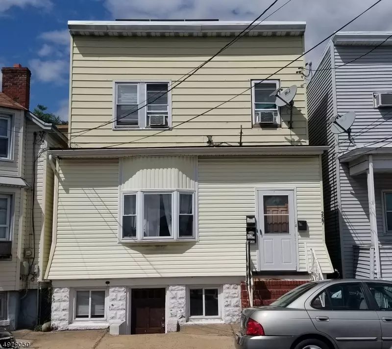 Elizabeth City, NJ 07202,227 S 7TH ST
