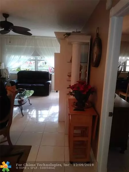 Lauderdale Lakes, FL 33313,5141 W Oakland Park Blvd  #105