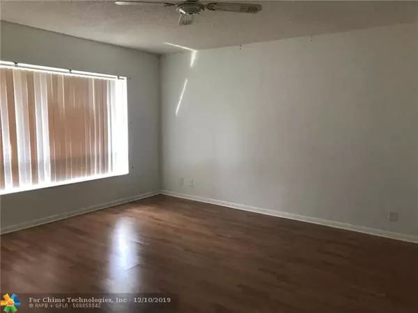 Deerfield Beach, FL 33064,4291 NW 9th Ave  #204