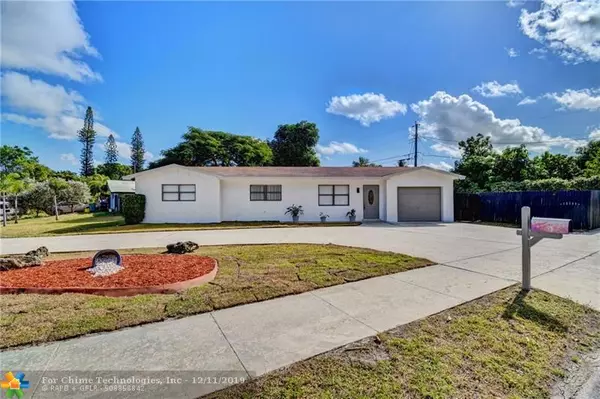 1727 9th Ave N, Lake Worth, FL 33460