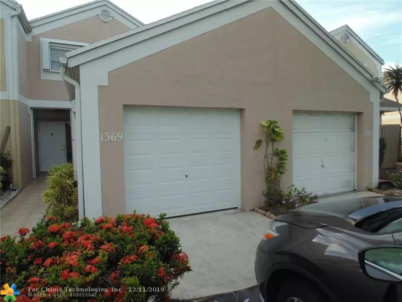 1369 NW 124th Ave, Pembroke Pines, FL 33026