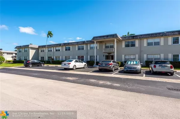 1560 McKinley  #110W, Hollywood, FL 33020