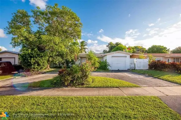 4840 NW 39th St, Lauderdale Lakes, FL 33319