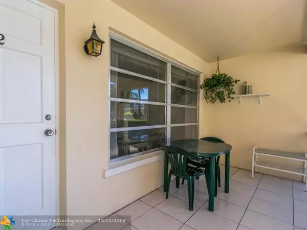 Pompano Beach, FL 33060,651 Pine Dr  #102