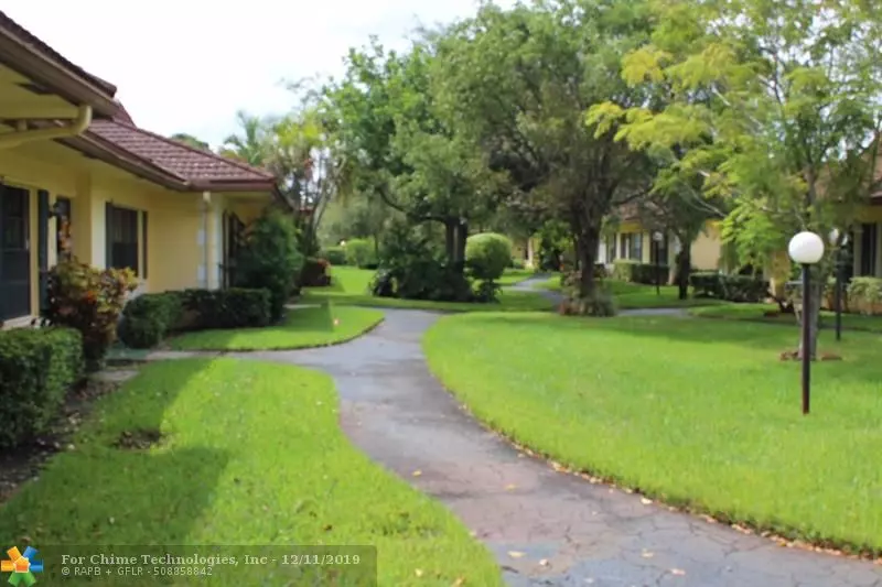 Davie, FL 33317,2311 SW 70th Ave  #42