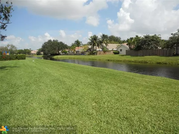 Plantation, FL 33322,10111 W Sunrise Blvd  #305