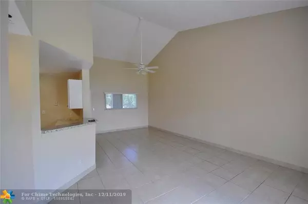 Oakland Park, FL 33309,3453 NW 44th St  #202