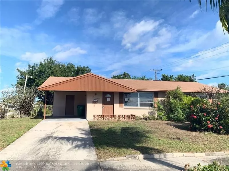 390 W 22nd Ct, Riviera Beach, FL 33404