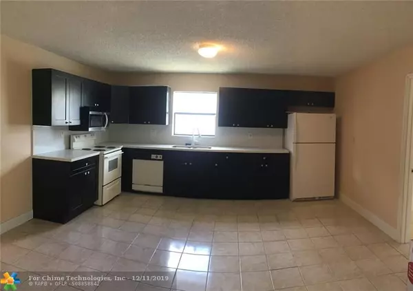 Deerfield Beach, FL 33442,3205 SW 2nd Ct