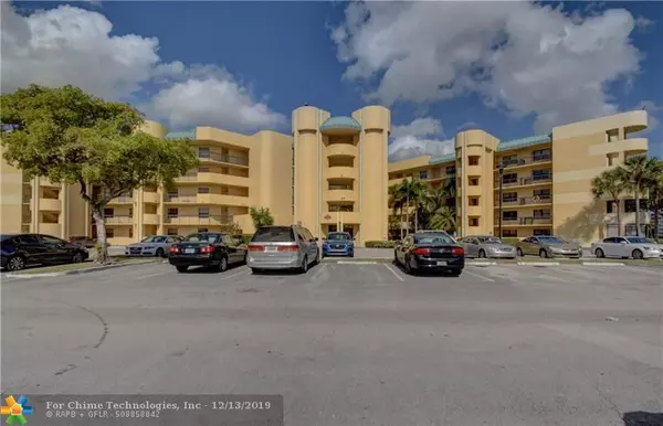 6475 W Oakland Park Boulevard  #411, Lauderhill, FL 33313