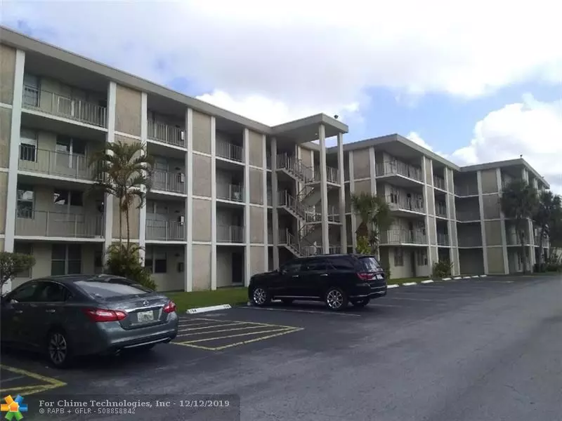 Lauderdale Lakes, FL 33313,2901 NE 48TH AVE  #365