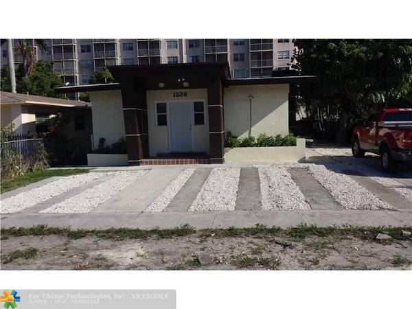 1236 NE 109th St,  Miami,  FL 33161