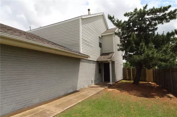 Norman, OK 73071,1700 Jennifer Circle #1702