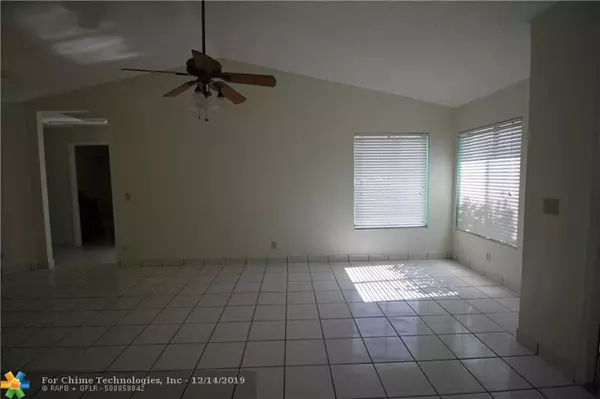 Lake Worth, FL 33463,6075 Strawberry Fields Way