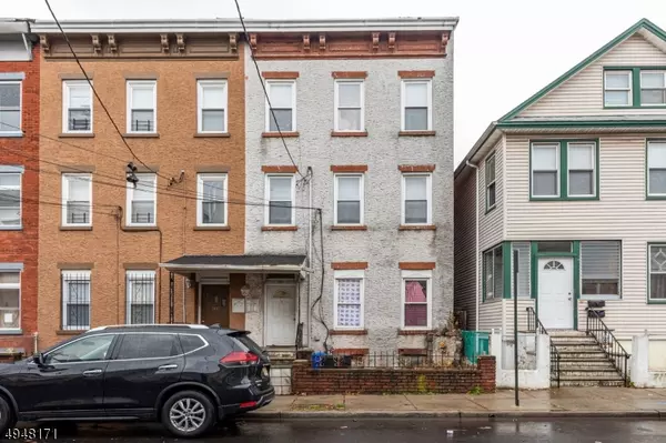 146 RIPLEY PL, Elizabeth City, NJ 07206
