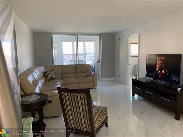 Sunrise, FL 33322,8200 sunrise lakes blvd  #112