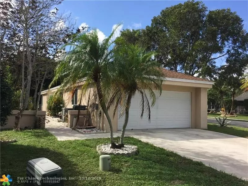 2271 NW 34th Ter, Coconut Creek, FL 33066