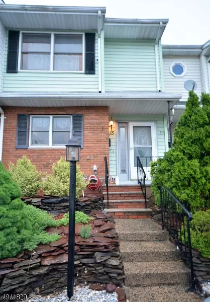 15 KYLE ST, Manville Boro, NJ 08835