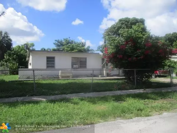 3530 NW 2nd St, Lauderhill, FL 33311