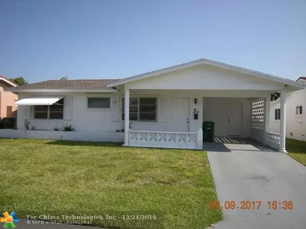 4640 NW 44th St, Tamarac, FL 33319