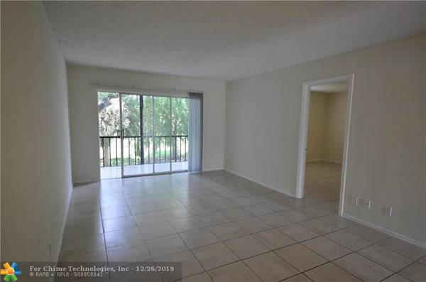 8000 Fairview Dr  #203, Tamarac, FL 33321