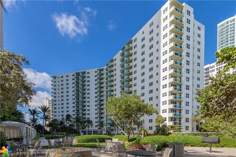 Hollywood, FL 33019,3001 S Ocean Dr  #347