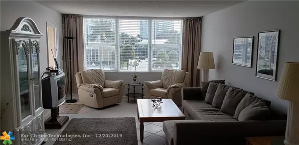 Pompano Beach, FL 33062,201 N Ocean Blvd  #301