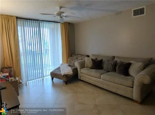 Miramar, FL 33025,2061 Renaissance Blvd  #208