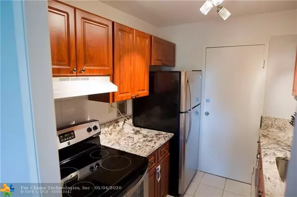 Fort Lauderdale, FL 33304,900 NE 18th Ave  #407