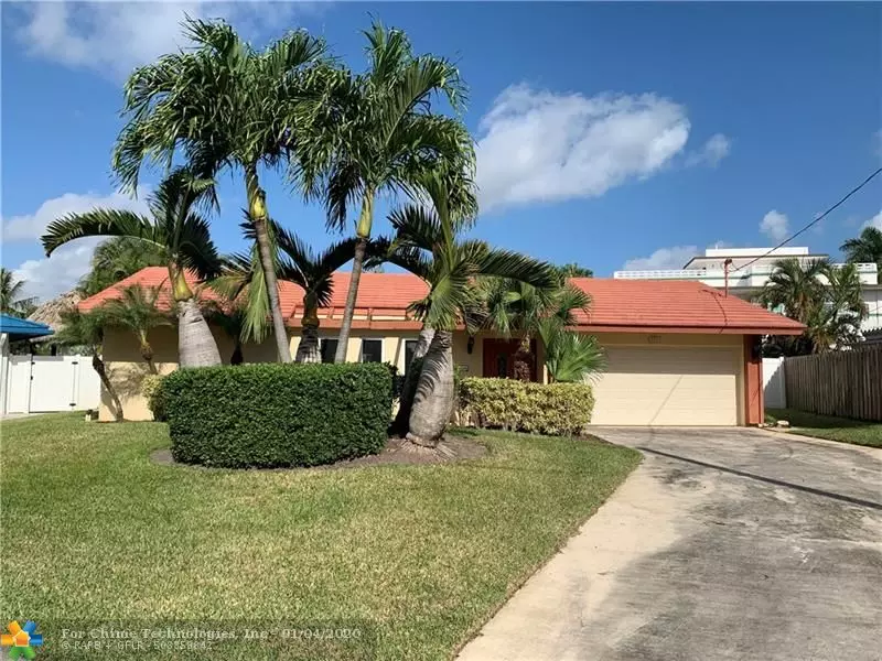 571 SE 11 St, Pompano Beach, FL 33060