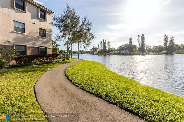 Coconut Creek, FL 33066,4300 NW 30th St  #241