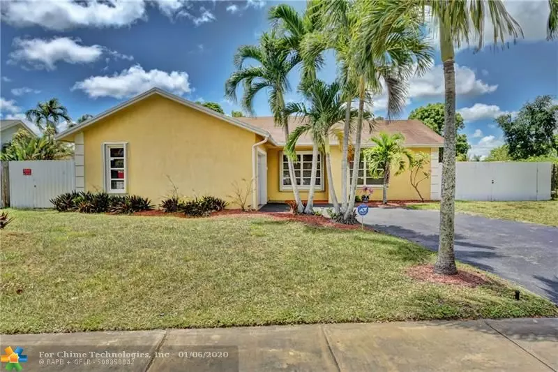 750 NW 85th Way, Pembroke Pines, FL 33024