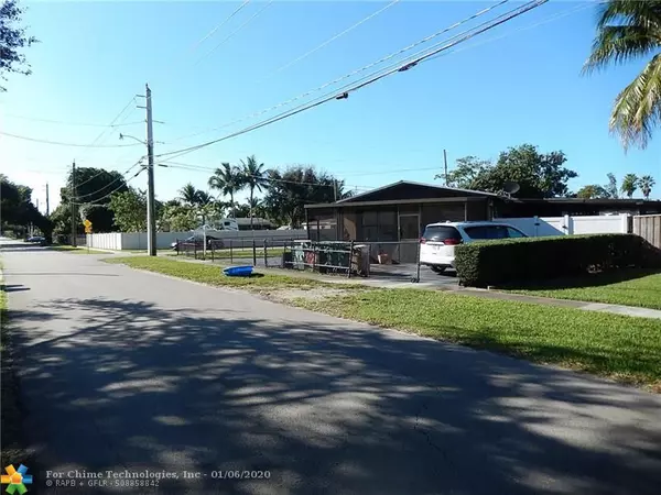 Davie, FL 33314,5401 SW 41st St