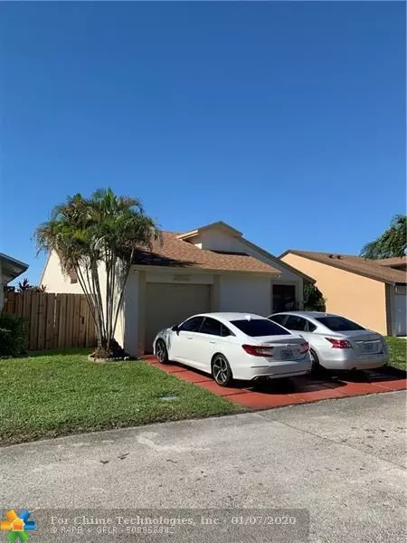 1110 SW 109th Ave, Pembroke Pines, FL 33025