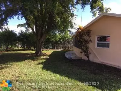 Tamarac, FL 33321,9903 NW 71st St