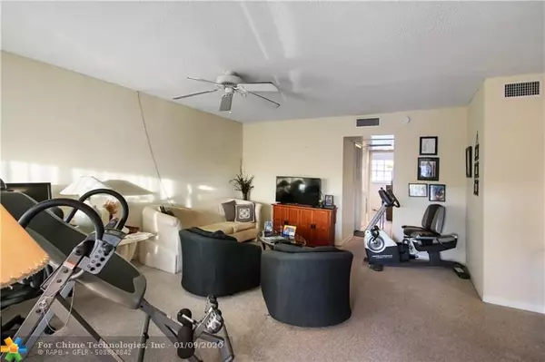 Pompano Beach, FL 33060,1971 SE 5th Ct  #202