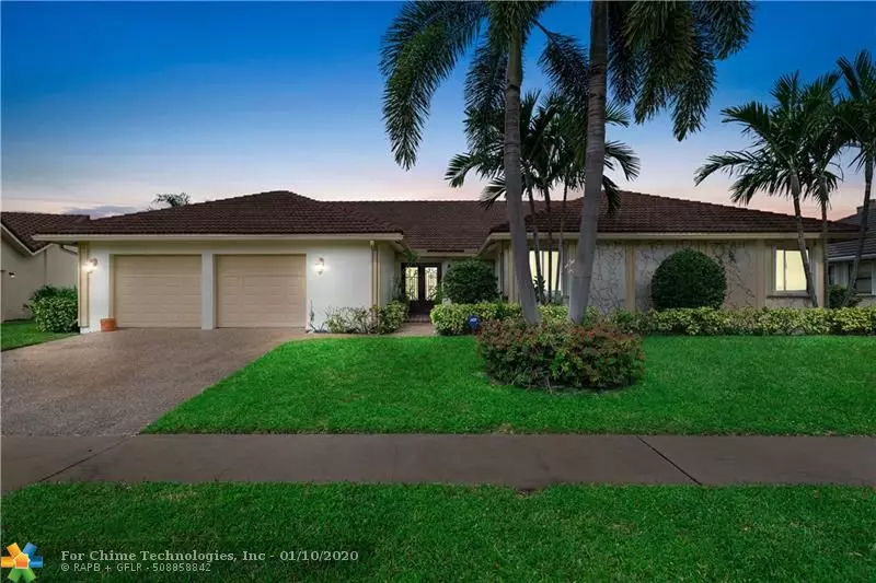 2473 Lob Lolly Ln, Deerfield Beach, FL 33442